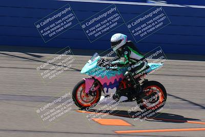 media/Aug-27-2022-Fastrack Riders (Sat) [[c588535105]]/Level 1/Session 1 Start Finish/
